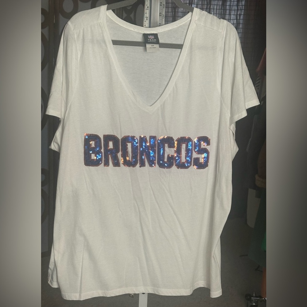 🔥 “Bring the Bling, Broncos!” Sequin V-Neck Tee (NFL Team Apparel, 26/28) 🔥